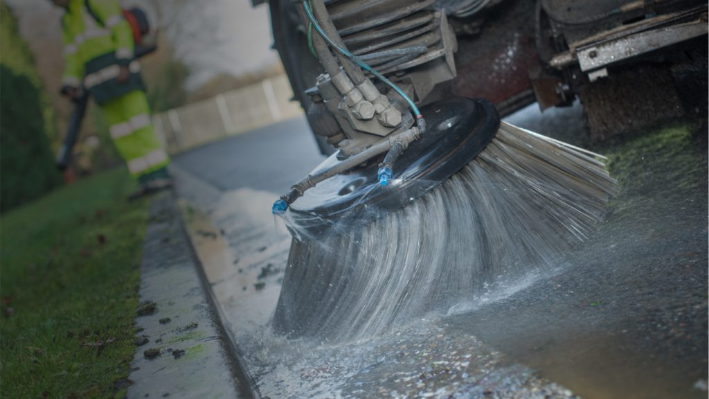 Preparing Your Asphalt for Michigan Winters | B&E