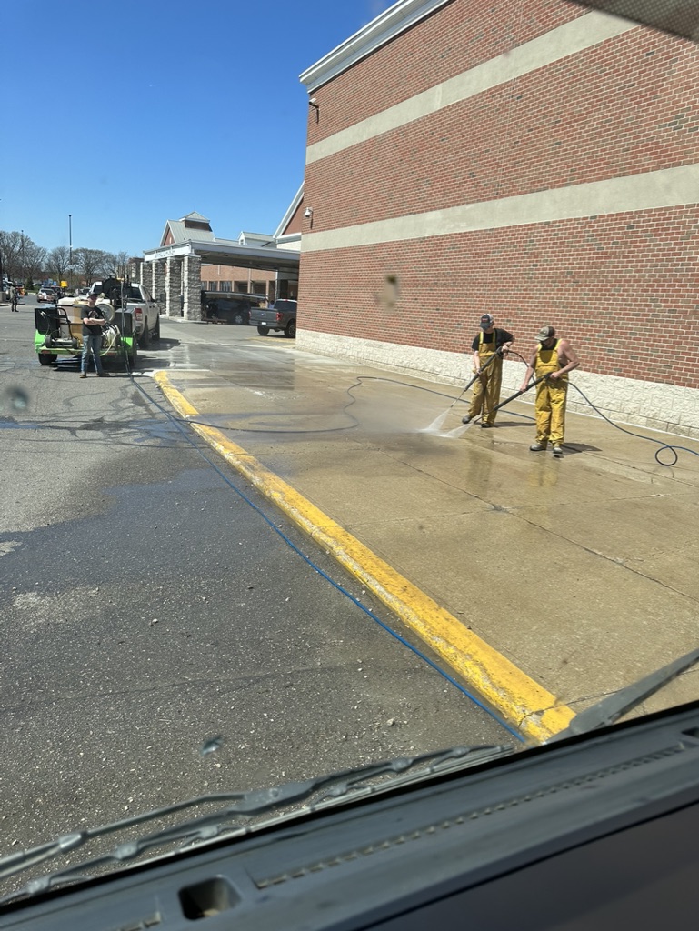 Commercial Pressure Washing Services | B&E Coating