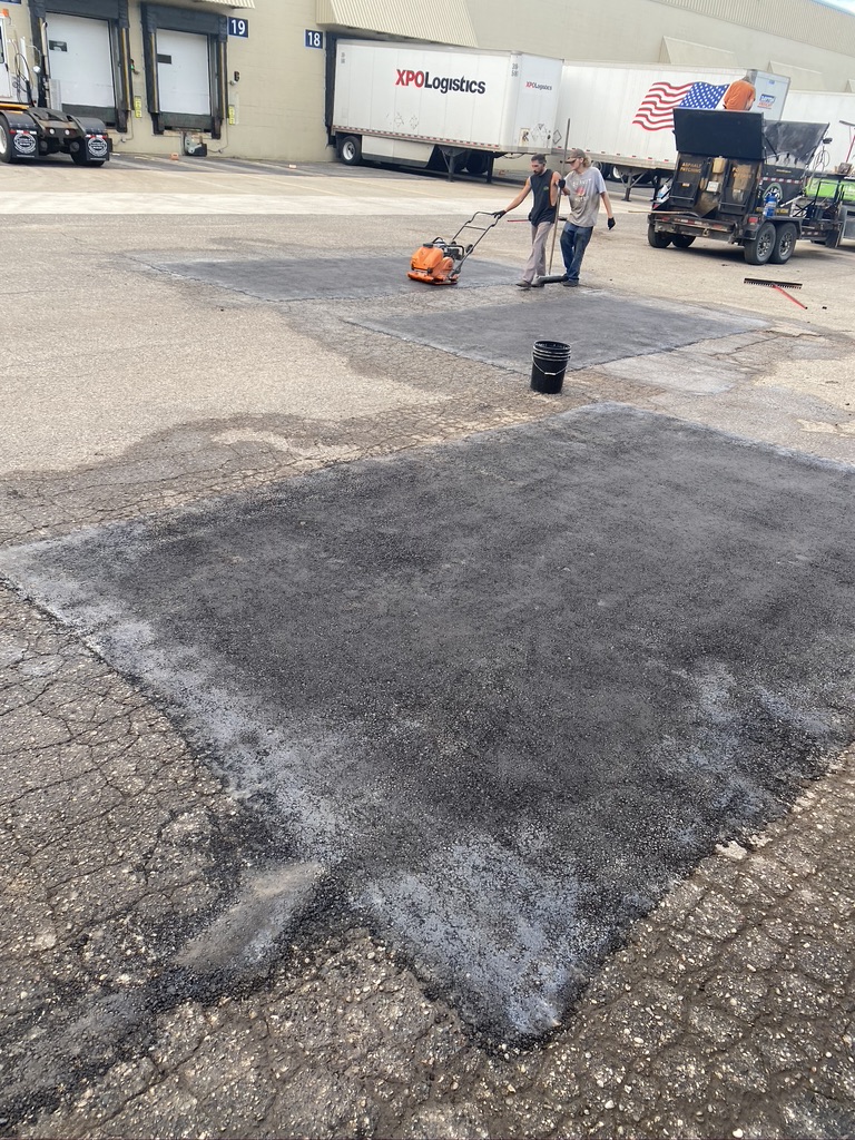 Blacktop Driveway Repair | B&E