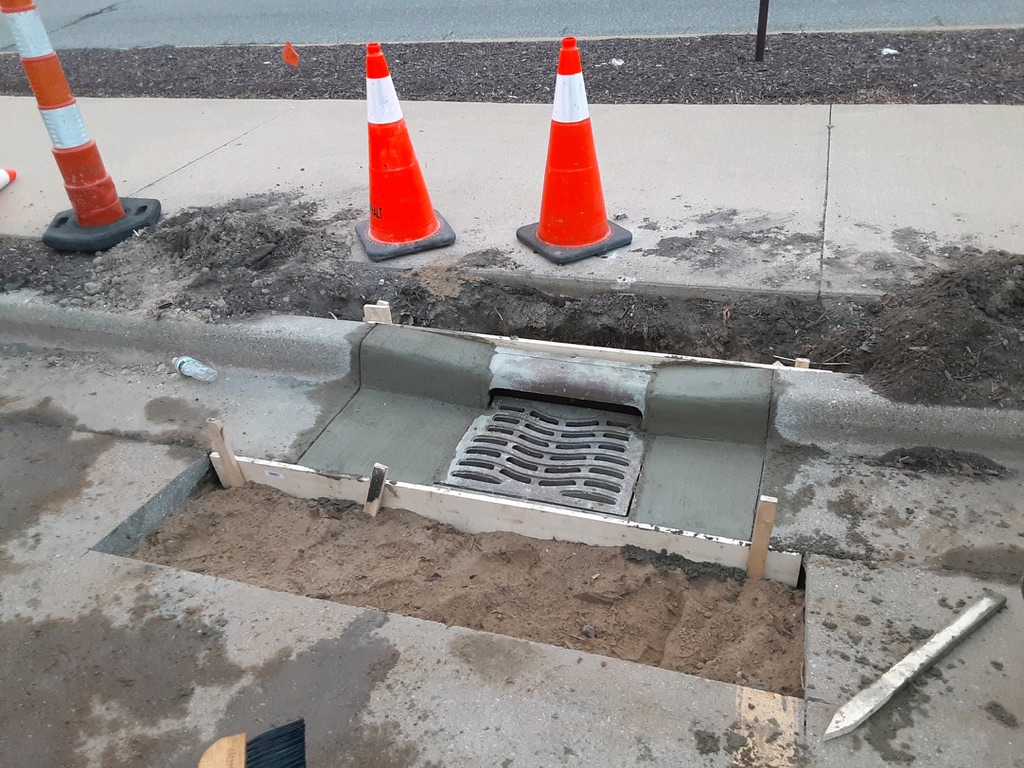 Prevent Standing Water In Your Parking Lot | B&E