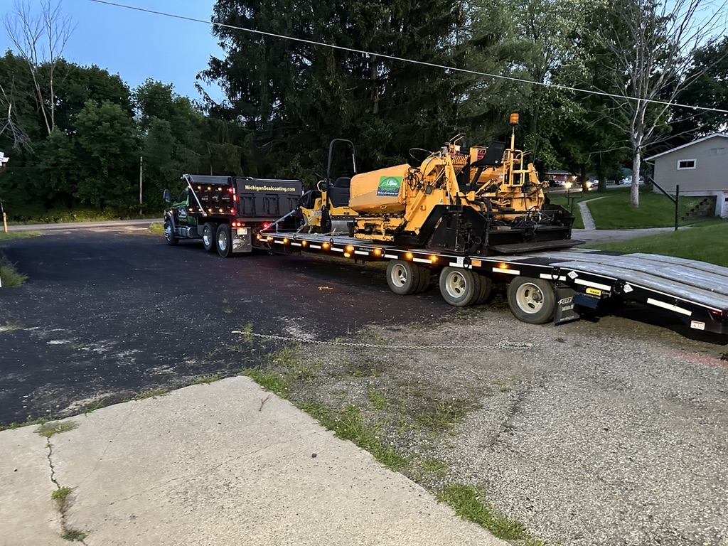 Asphalt Paving | B&E Coating