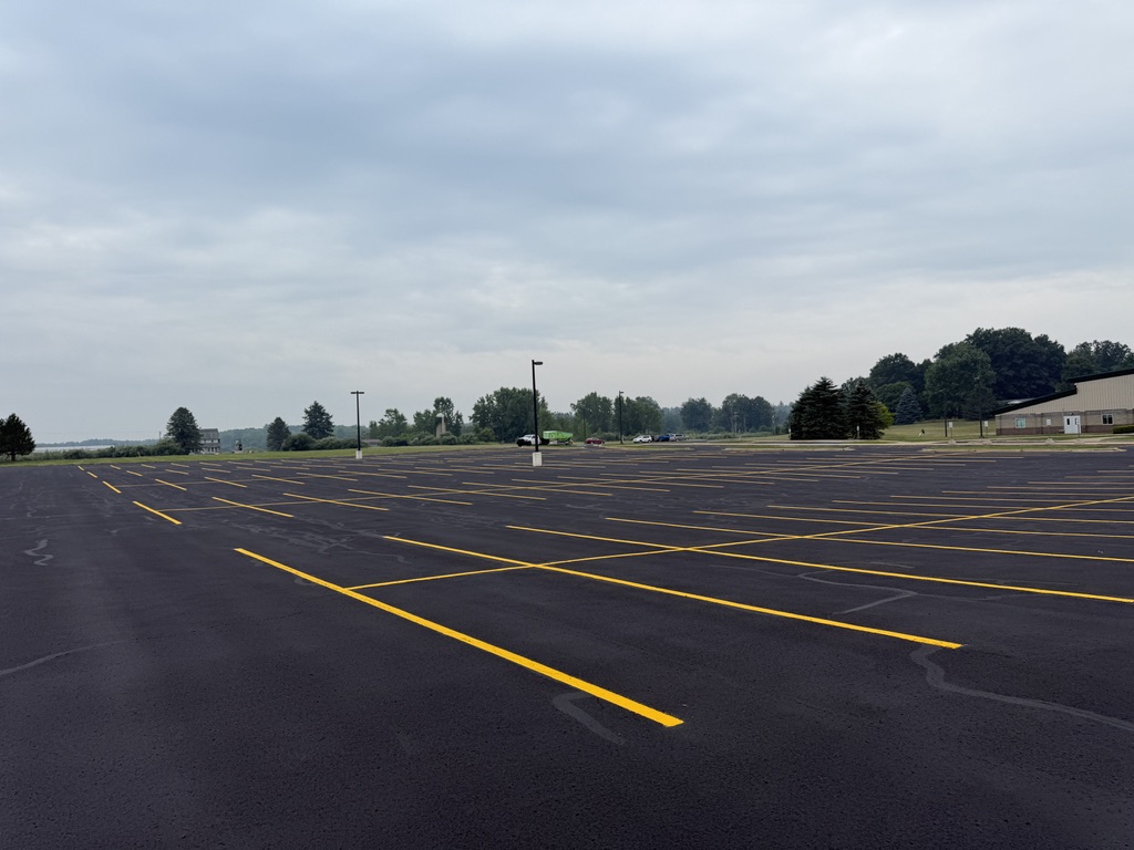 Commercial Sealcoating | B&E