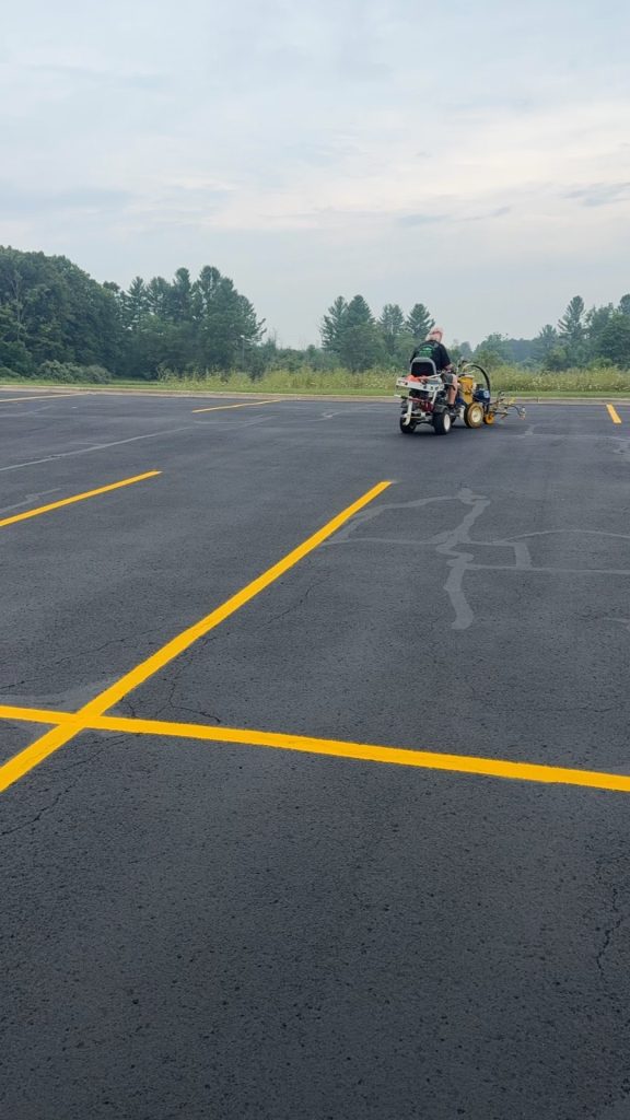 Line Striping | B&E Coating Services