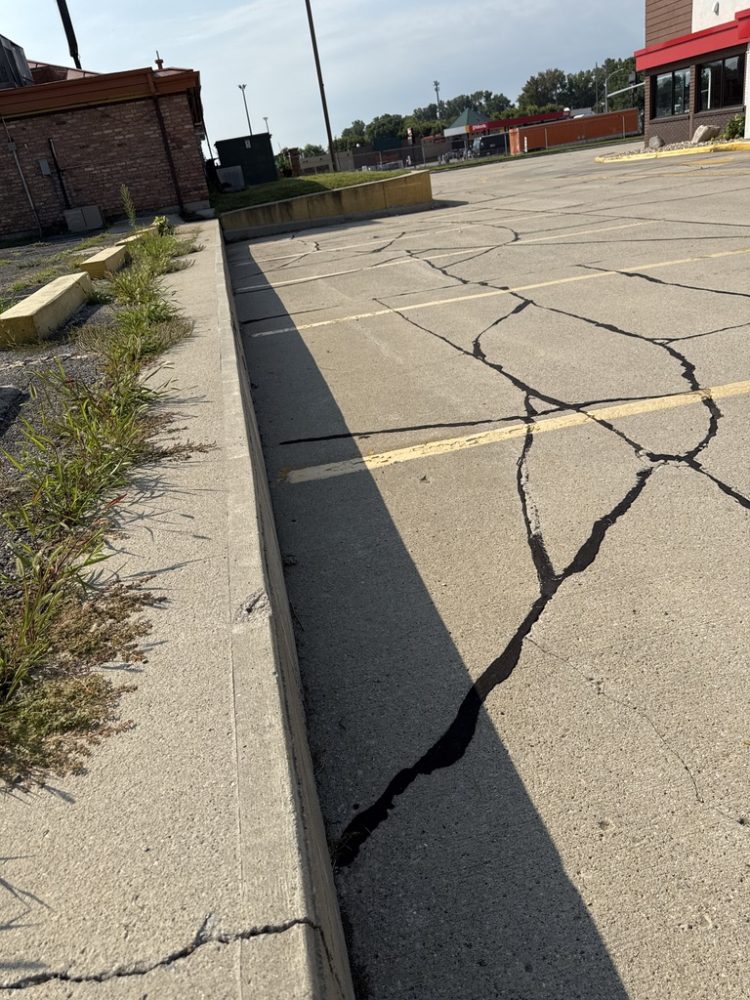 Asphalt Crack Repairs | B&E Coating