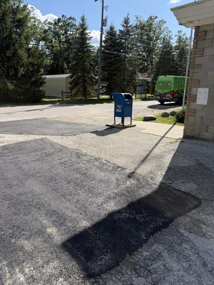 Asphalt Damage | B&E Coating