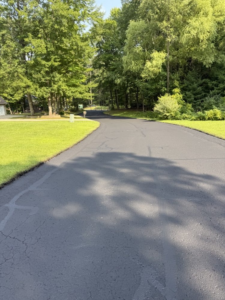 Michigan Asphalt | B&E Coating