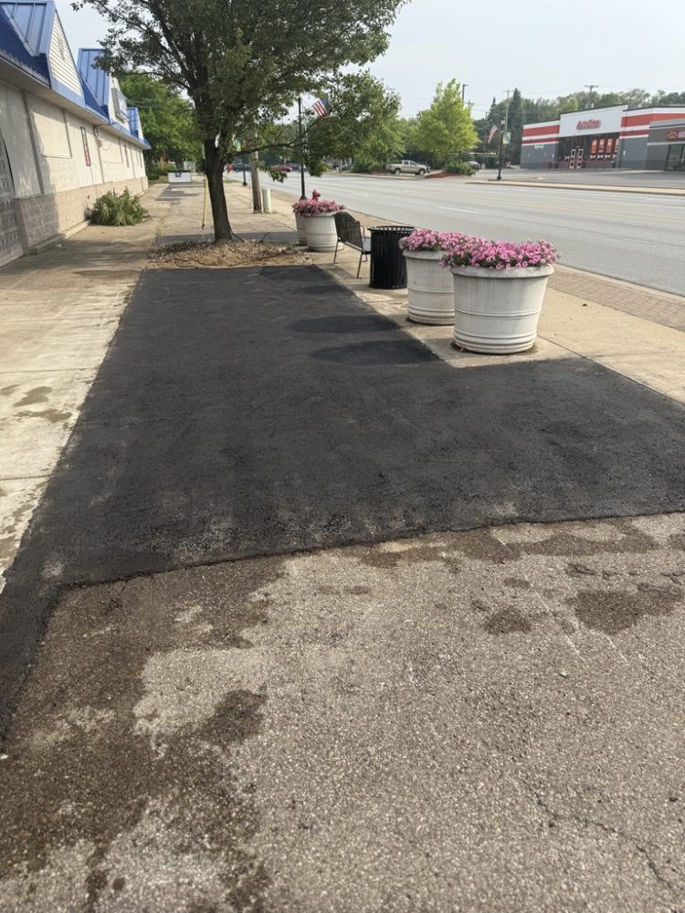 Michigan Asphalt Paving | B&E Coating
