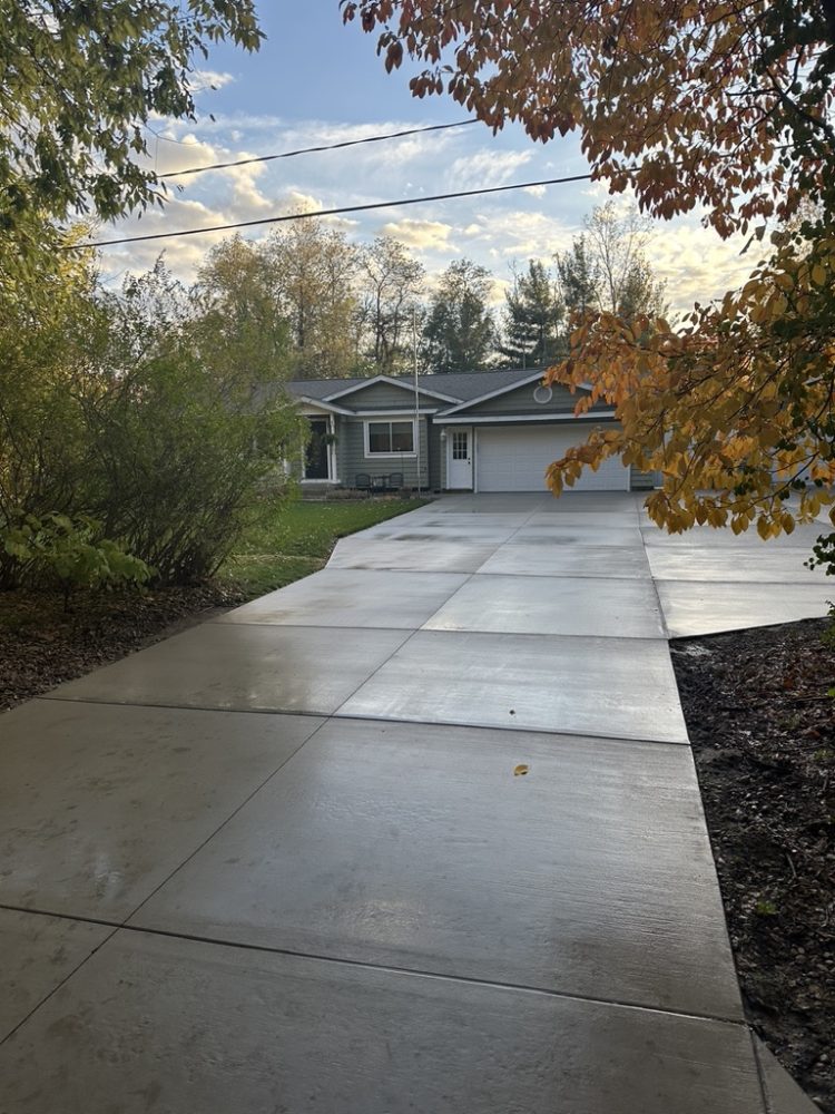 Power Wash and Seal My Concrete Driveway | B&E