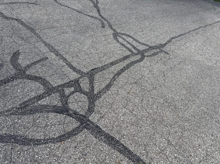 Asphalt Crack Repairs | B&E Coating