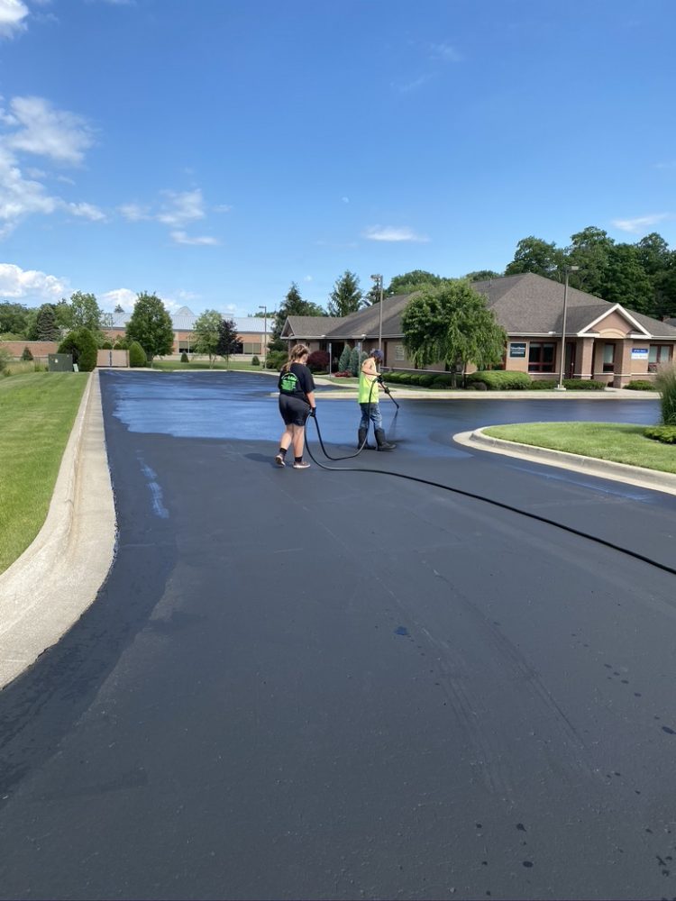What Weather Is Needed for Asphalt Sealcoating | B&E