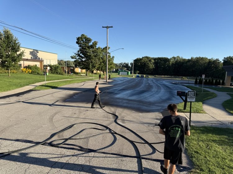 Asphalt Sealcoating Process | B&E