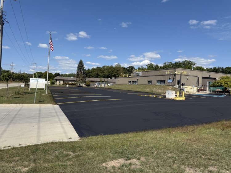 Asphalt Fading | Asphalt Sealcoating | B&E