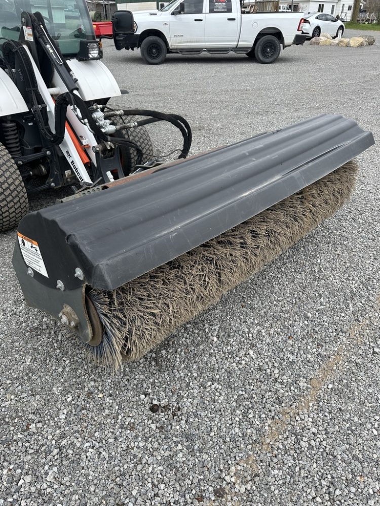 Sweeper for Regular Parking Lot Maintenance | B&E