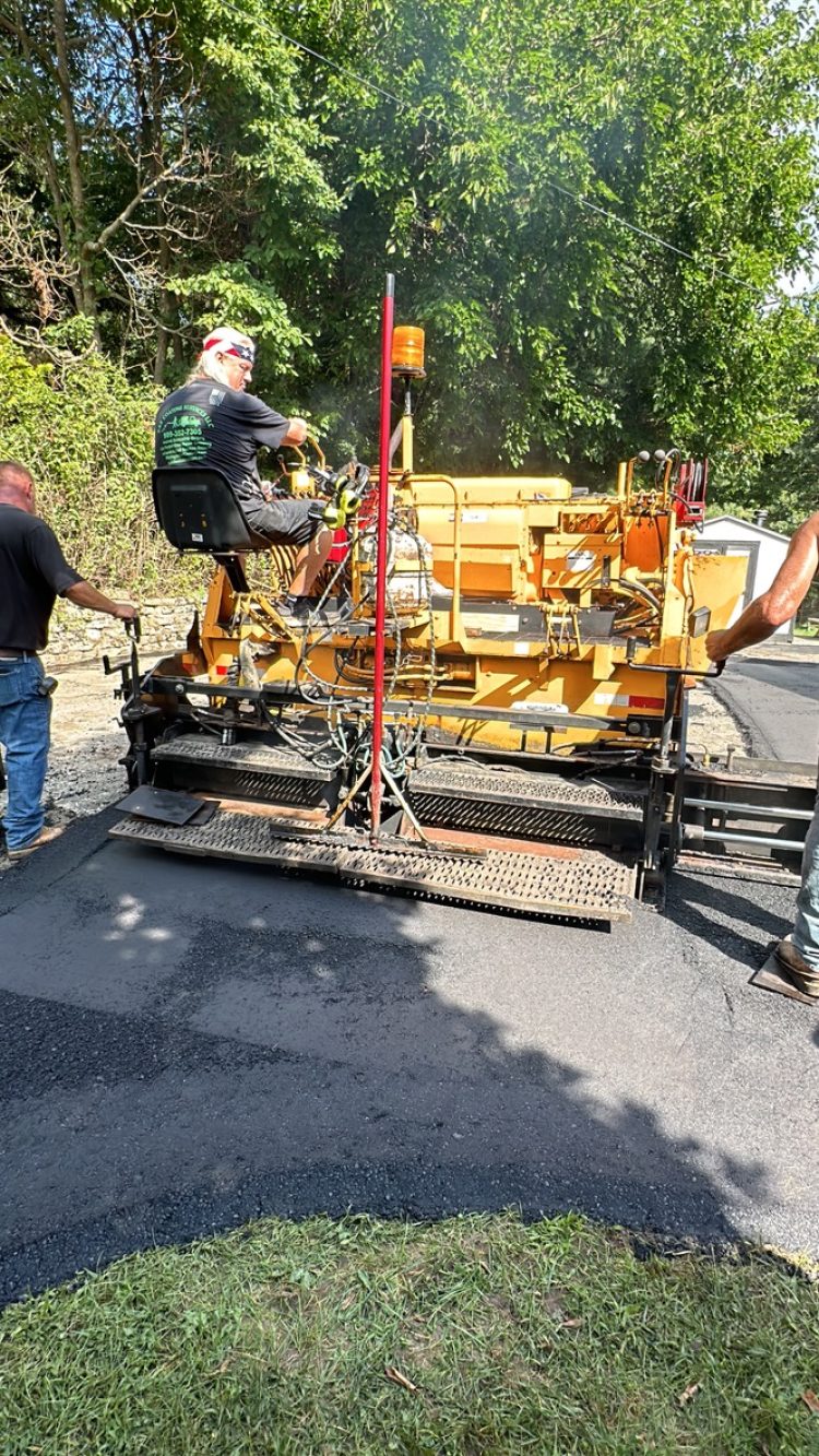 Asphalt Companies | B&E Coating