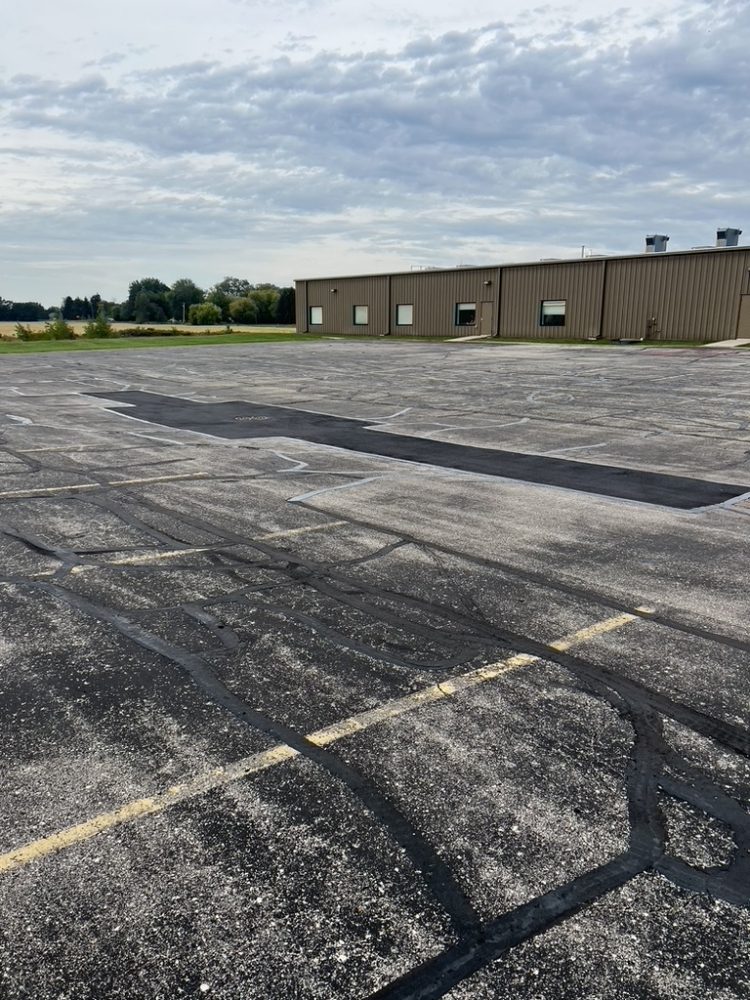Asphalt Milling Services | B&E Coating Services