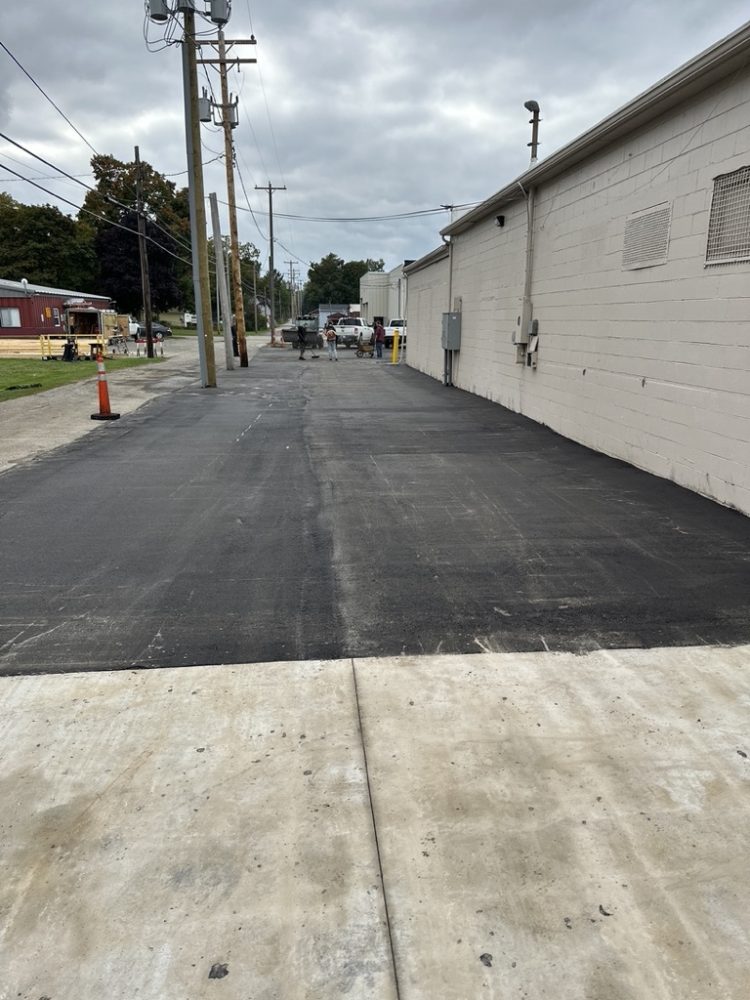 Asphalt Paving Contractor | B&E Services