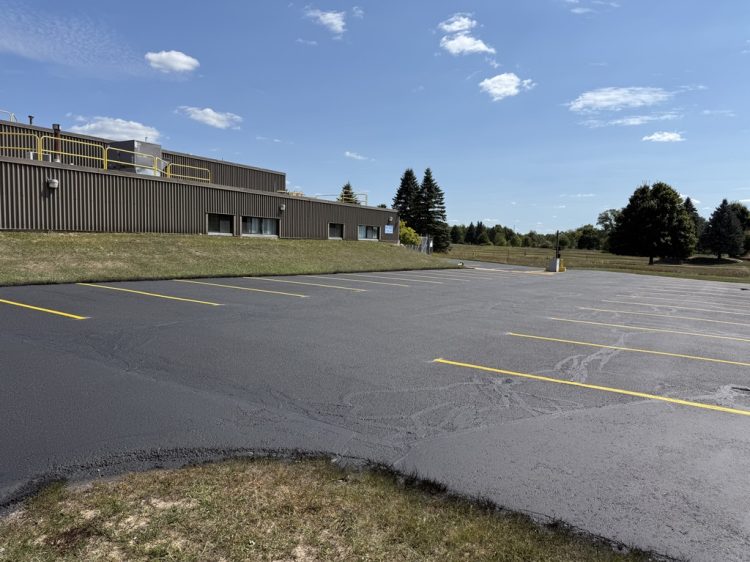 Sealcoating | B&E Coating