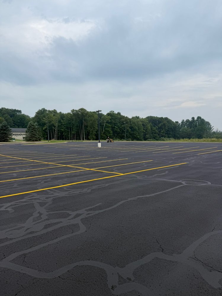 Sealcoated Surfaces| B&E Coating Services